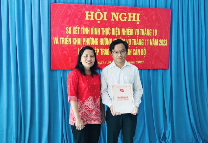 Hội nghị sơ kết tháng 10 